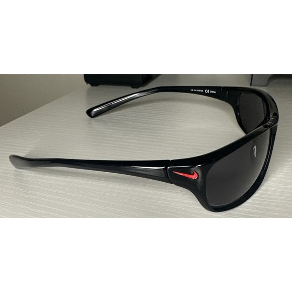 Nike RABID EV0603 001 405 Wrap Black Red Sunglass Frames (READ) - Picture 1 of 6